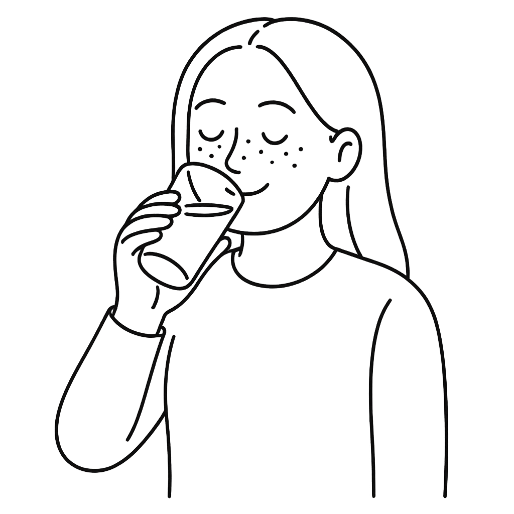 水を飲んでいる女性／AMUBELLE／アンベル