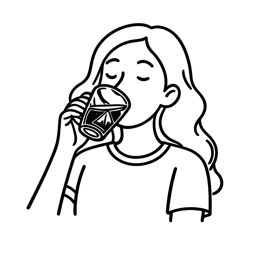 ルイボスティーを飲んでいる女性／AMUBELLE／アンベル